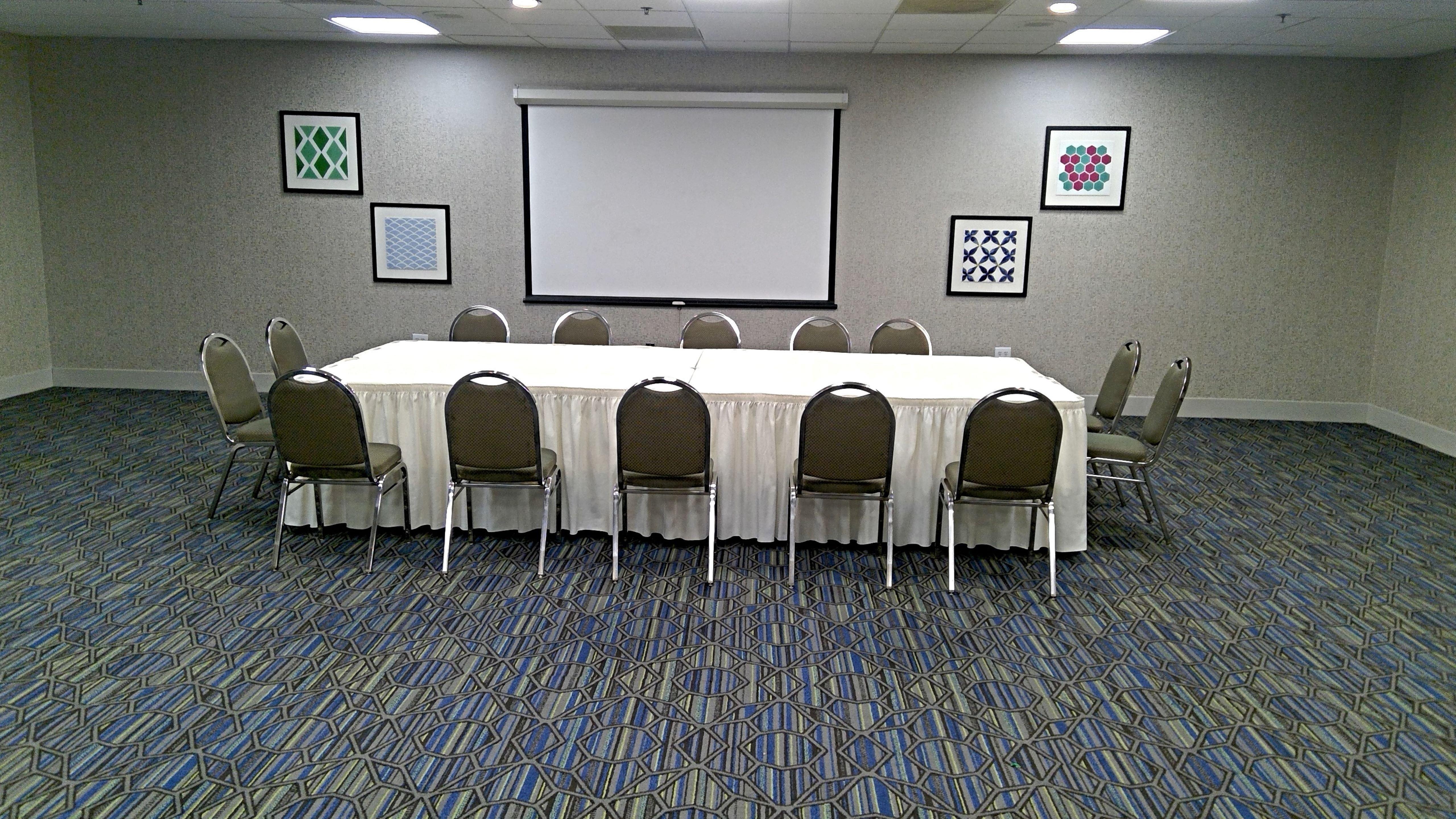 Holiday Inn Express & Suites Tracy By Ihg Екстериор снимка