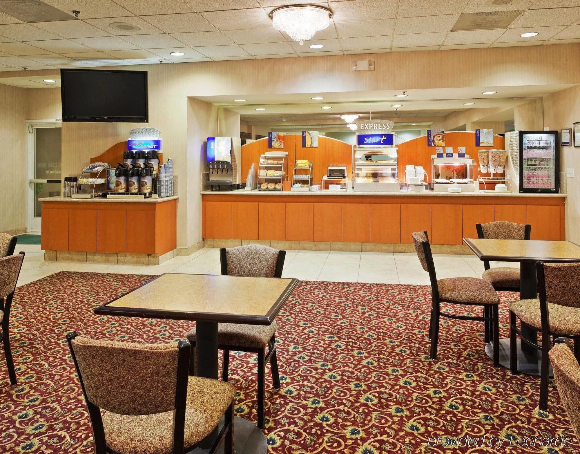 Holiday Inn Express & Suites Tracy By Ihg Ресторант снимка
